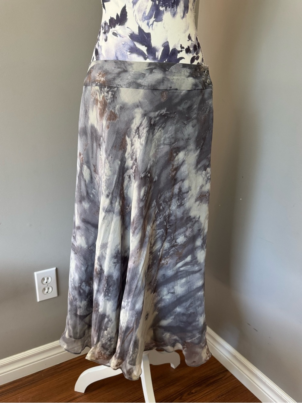 Vintage 100% Silk Anne Klein Gray Marble Print A Line Midi Skirt